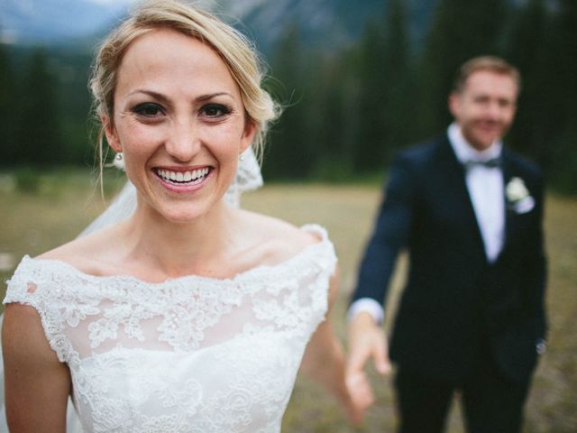 Rob and Bronwen&apos;s wedding in Banff, Alberta 110