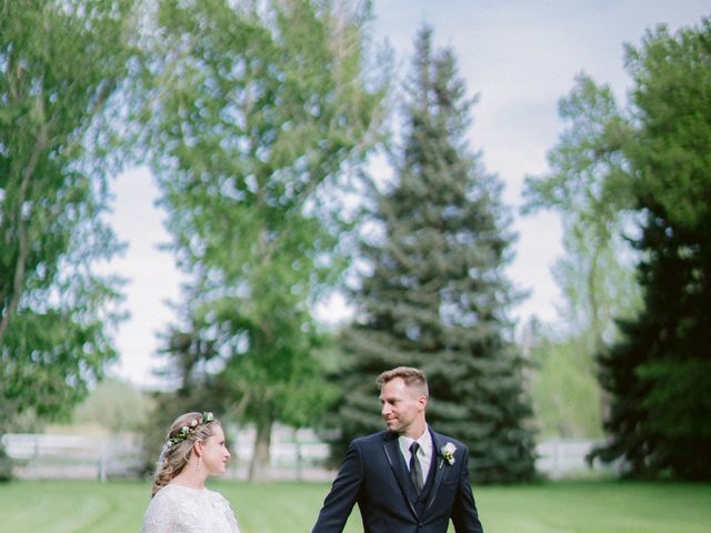 Daniel and Kayla&apos;s wedding in Lethbridge, Alberta 35