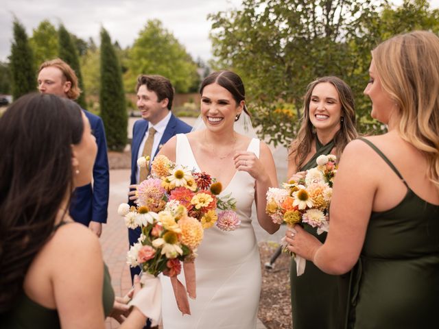 Brett and Maddy&apos;s wedding in Niagara on the Lake, Ontario 38
