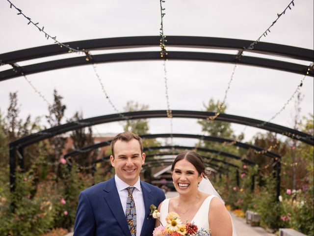 Brett and Maddy&apos;s wedding in Niagara on the Lake, Ontario 1