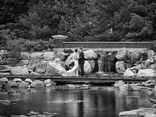 Brett and Maddy&apos;s wedding in Niagara on the Lake, Ontario 54