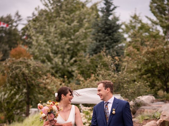 Brett and Maddy&apos;s wedding in Niagara on the Lake, Ontario 55