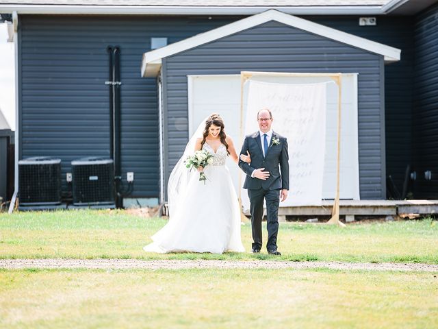 Nathan and Shayla&apos;s wedding in Grande Prairie, Alberta 20