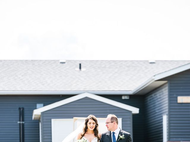 Nathan and Shayla&apos;s wedding in Grande Prairie, Alberta 32