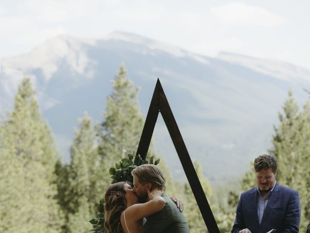 Jordan and Jenna&apos;s wedding in Canmore, Alberta 16