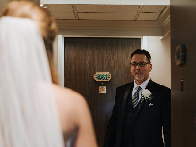 Jon and Alysha&apos;s wedding in Mono, Ontario 16