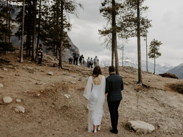 Donivan and Brittany&apos;s wedding in Banff, Alberta 30