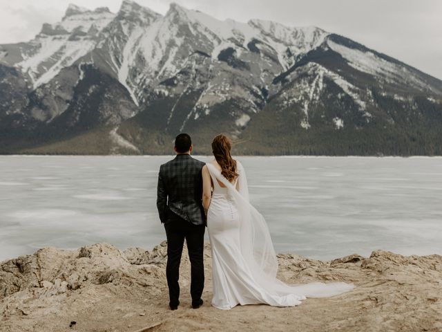 Donivan and Brittany&apos;s wedding in Banff, Alberta 39