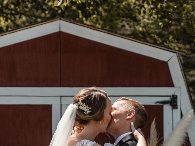 Joy and Ian&apos;s wedding in Sundre, Alberta 32