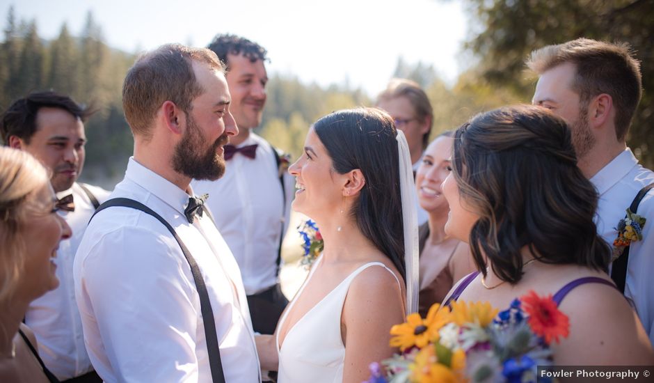 Sandy and Jordyn's wedding in Christina Lake, British Columbia
