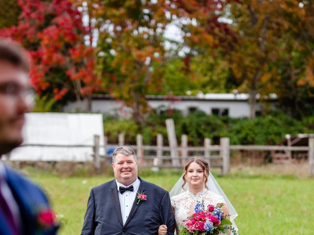 Chance and Jessica&apos;s wedding in Duncan, British Columbia 26