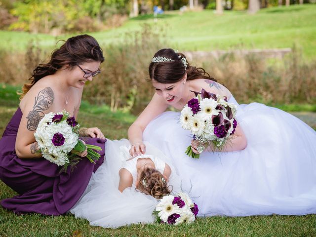 Taylor and Kailey&apos;s wedding in Cambridge, Ontario 112