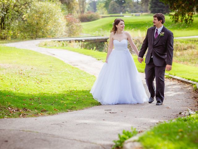 Taylor and Kailey&apos;s wedding in Cambridge, Ontario 118