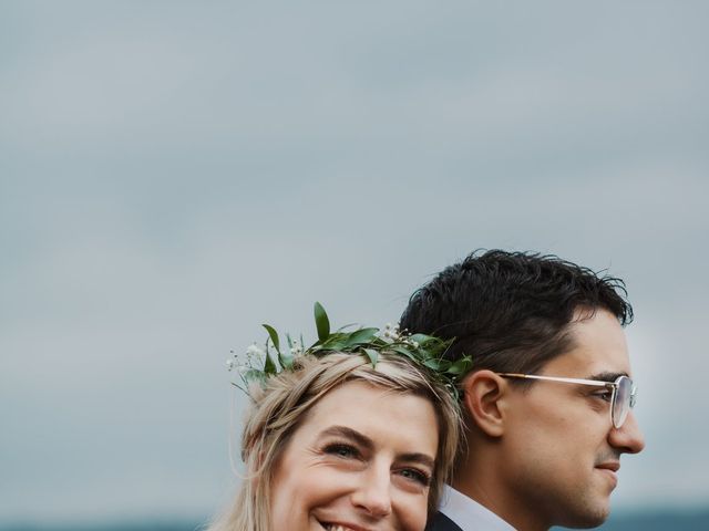 Xavier and Caileigh&apos;s wedding in Barrie, Ontario 3