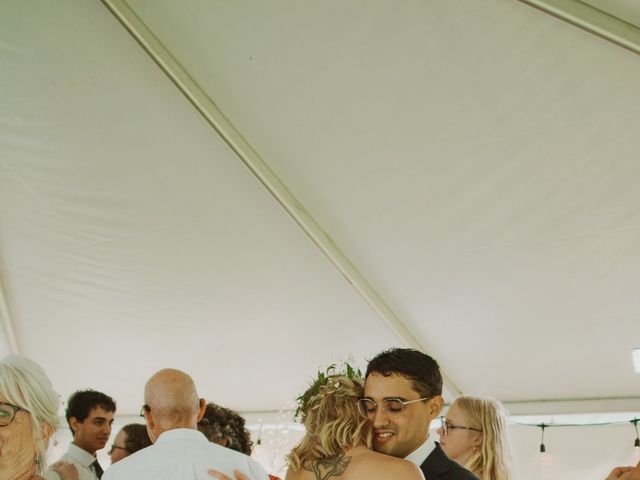 Xavier and Caileigh&apos;s wedding in Barrie, Ontario 27