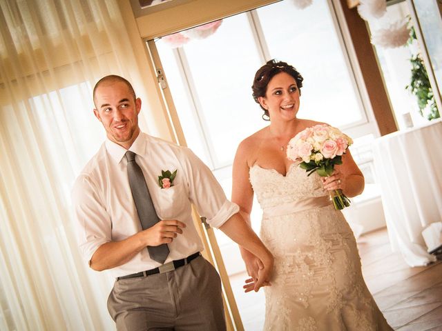 Dalton and Leah&apos;s wedding in Kelowna, British Columbia 31