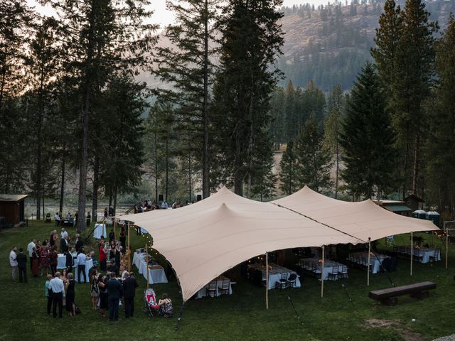 Darrell and Jayda's wedding in Grand Forks, British Columbia 16