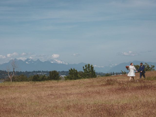 Brad and April&apos;s wedding in Surrey, British Columbia 15