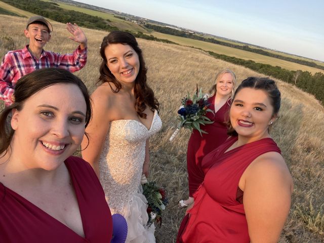 Mason and Taylor's wedding in Battleford, Saskatchewan 9