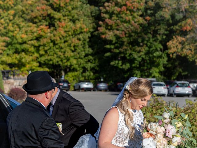Phil and Ana&apos;s wedding in Saint-Joseph-du-Lac, Quebec 9