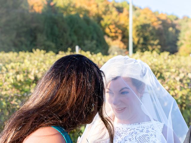 Phil and Ana&apos;s wedding in Saint-Joseph-du-Lac, Quebec 10