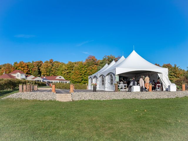Phil and Ana&apos;s wedding in Saint-Joseph-du-Lac, Quebec 12