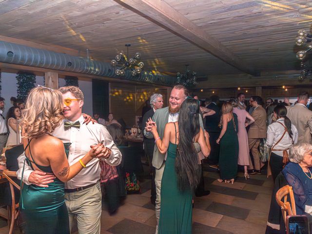 Phil and Ana&apos;s wedding in Saint-Joseph-du-Lac, Quebec 61