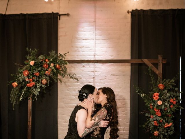 Laura and Elita's wedding in Montreal, Quebec 16