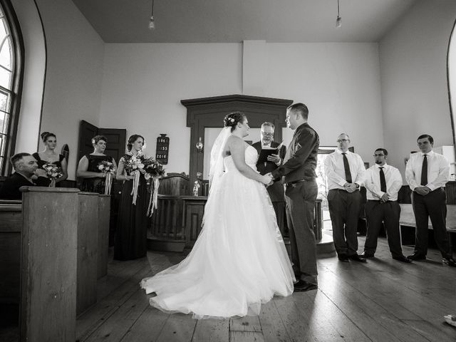Bryan and Shandra&apos;s wedding in Woodstock, Ontario 30
