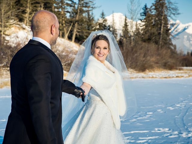 Ari and Jennifer&apos;s wedding in Banff, Alberta 15