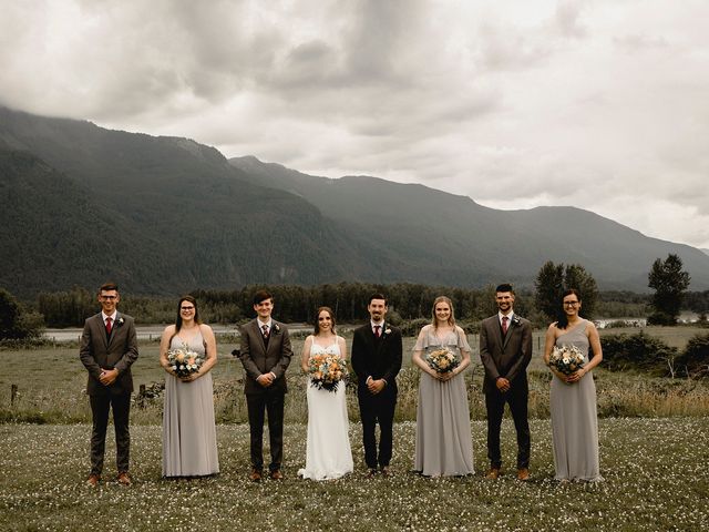 Fernanda and Jonah&apos;s wedding in Agassiz, British Columbia 43
