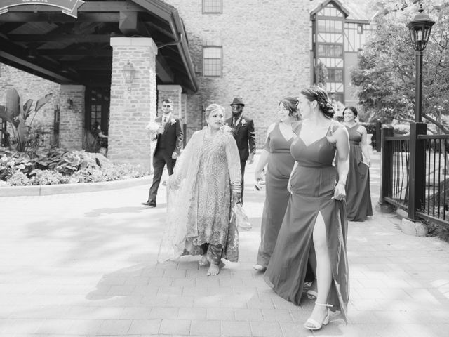 Brennan and Rimsha&apos;s wedding in Toronto, Ontario 108