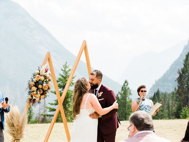 Andrew and Lindsey&apos;s wedding in Canmore, Alberta 3