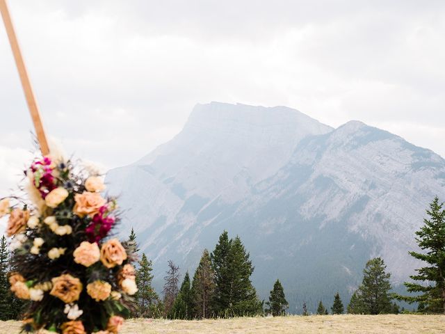 Andrew and Lindsey&apos;s wedding in Canmore, Alberta 8