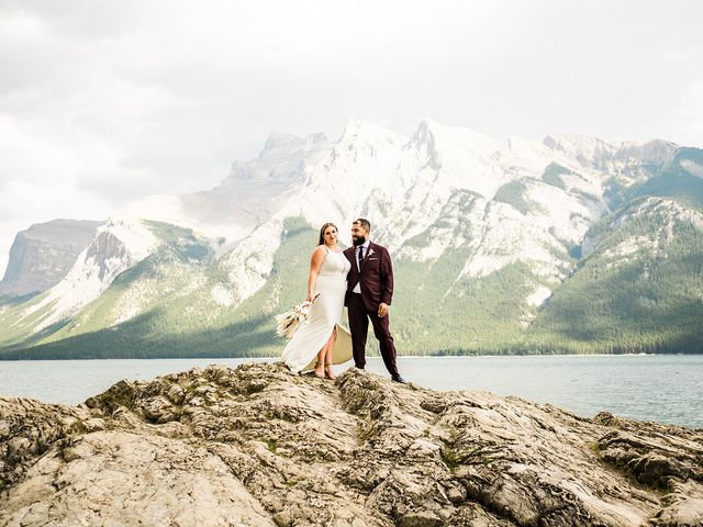 Andrew and Lindsey&apos;s wedding in Canmore, Alberta 41
