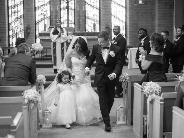Evan and Blanca&apos;s wedding in Hamilton, Ontario 12