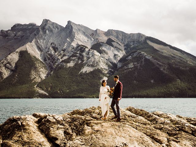Mark and Alexandra&apos;s wedding in Banff, Alberta 7