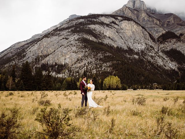 Mark and Alexandra&apos;s wedding in Banff, Alberta 13
