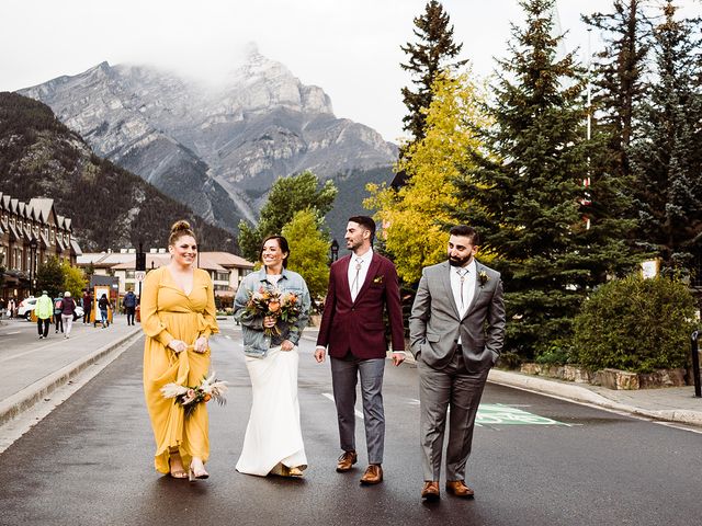 Mark and Alexandra&apos;s wedding in Banff, Alberta 20