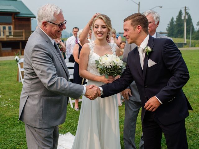 Nils and Kristina&apos;s wedding in Agassiz, British Columbia 33