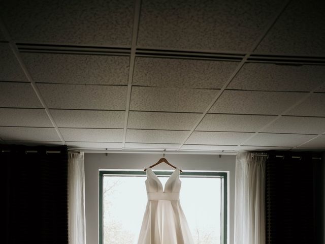 Sean and Lashiah's wedding in Joliette, Quebec 9