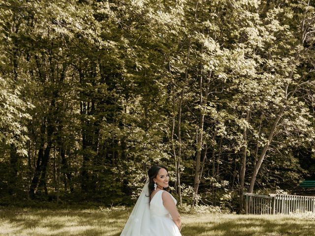 Sean and Lashiah's wedding in Joliette, Quebec 17