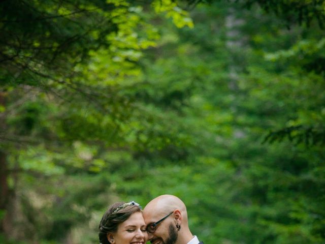 Tim and Jennifer&apos;s wedding in Fundy National Park, New Brunswick 25