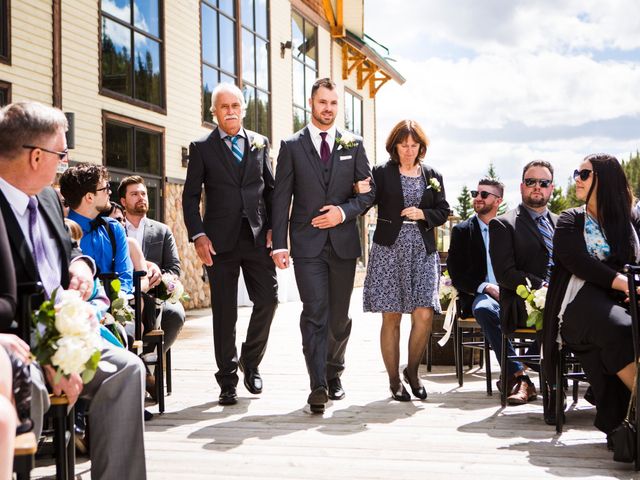 Royd and Kristen&apos;s wedding in Banff, Alberta 31