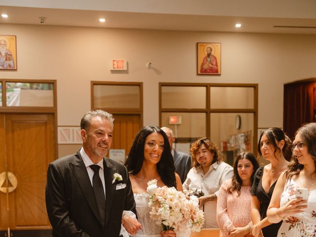 Julian and Rosana&apos;s wedding in Burlington, Ontario 20