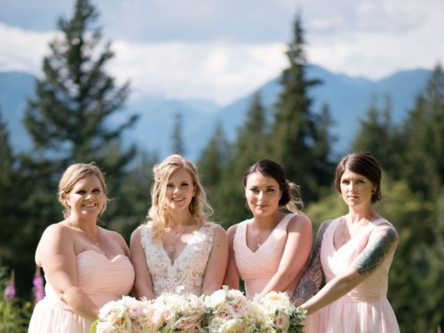 Pamela and Michael&apos;s wedding in Squamish, British Columbia 38