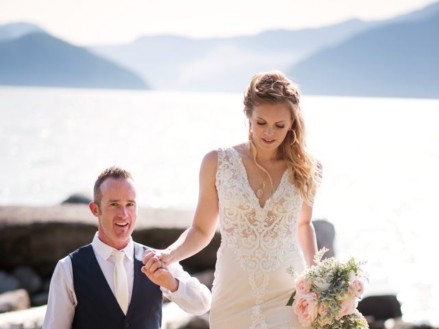 Pamela and Michael&apos;s wedding in Squamish, British Columbia 52