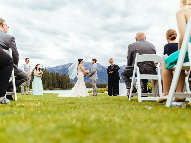 Graeme and Stephanie&apos;s wedding in Jasper, Alberta 17