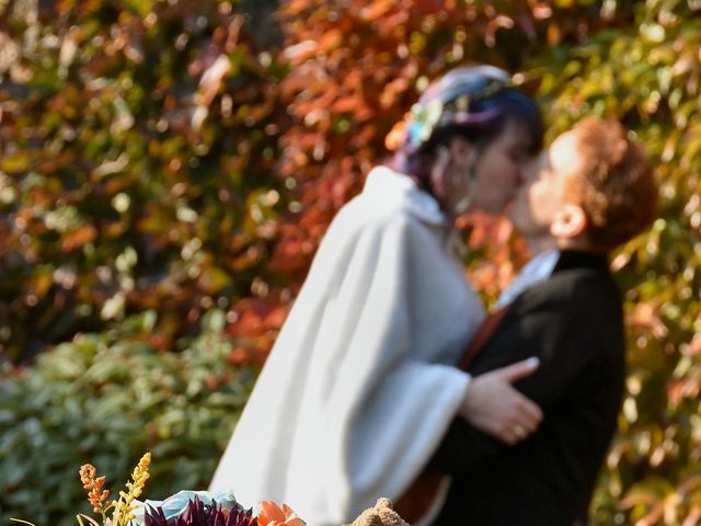 Gord and Emily&apos;s wedding in Nanaimo, British Columbia 17