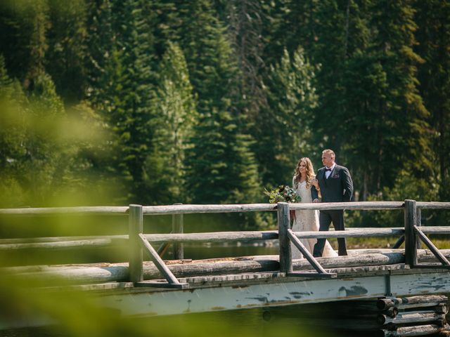 Paul and Krysten&apos;s wedding in Jasper, Alberta 14